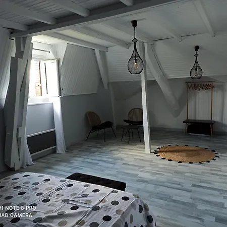 Maison De Village 6/9 Prs