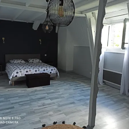 Maison De Village 6/9 Prs Ferienhaus