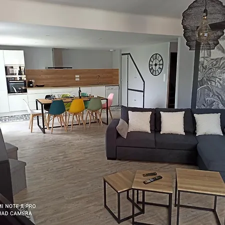 Holiday home Maison De Village 6/9 Prs