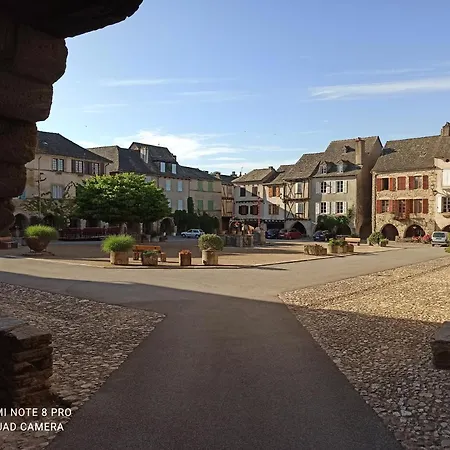 Maison De Village 6/9 Prs *
