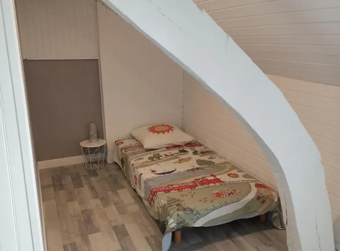 度假居 Maison De Village 6/9 Prs Sauveterre-de-Rouergue